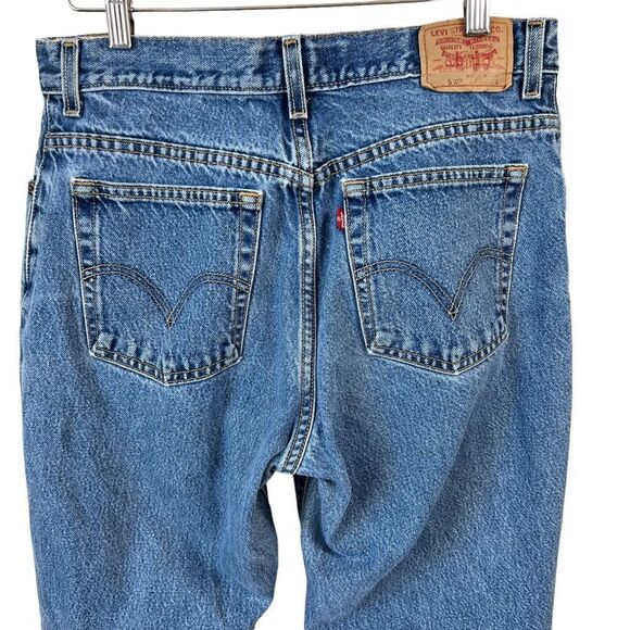 Levi’s Y2K Relaxed Fit Tapered 550 Jeans - Picture 13 of 14